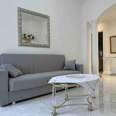 Casa Eleonora: A 5 Min Dal Mare + Free Parking Apartment Ventimiglia Ngoại thất bức ảnh